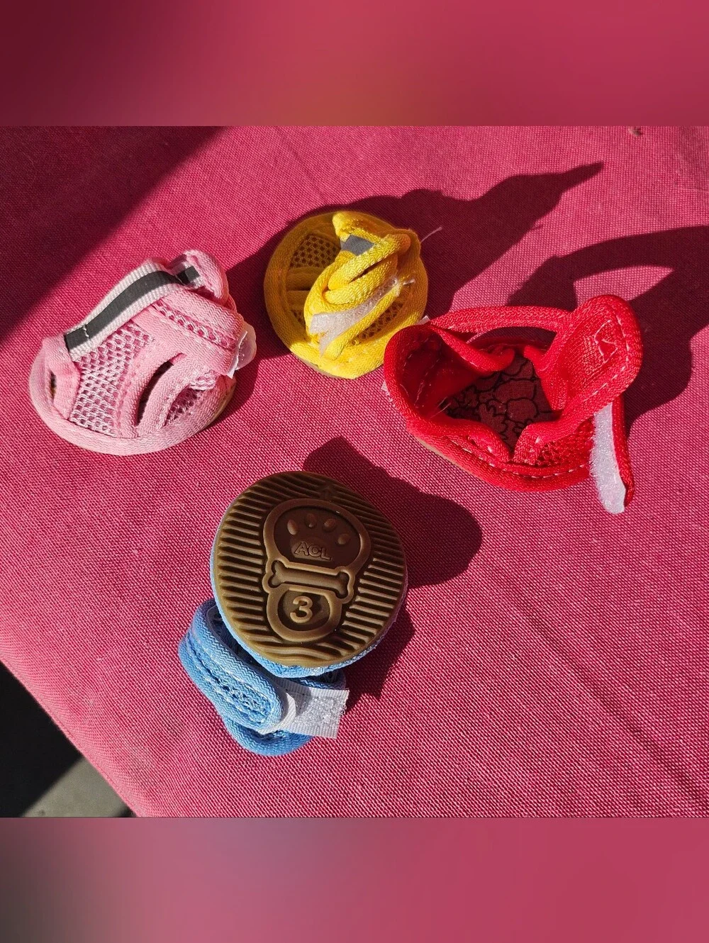 Dog Cat Shoe Sandles 4 Sets Size 3 Blue Pink Yellow Red